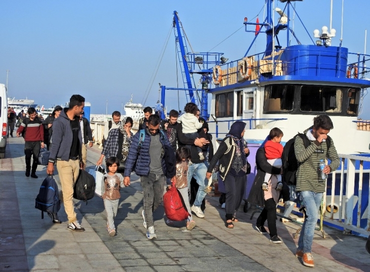 Çeşme’de 183 Düzensiz Göçmen Yakalandı