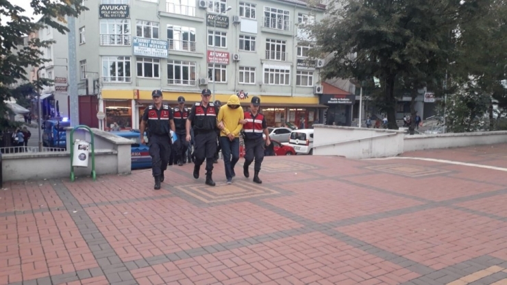 Akü Hırsızları Tutuklandı