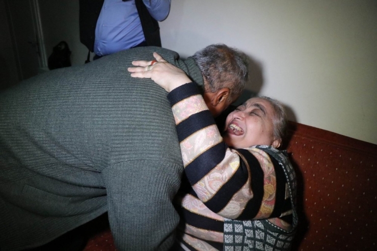 Anne İle Oğulun Ağlatan Buluşması