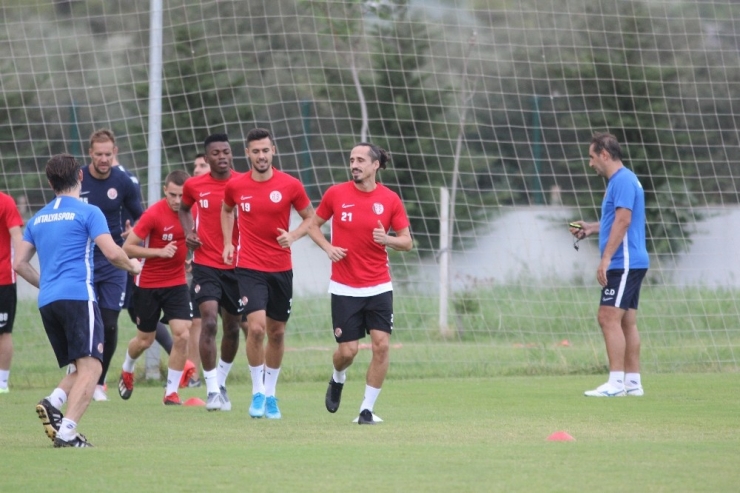 Antalyaspor İç Saha Şanssızlığını Yeni Malatyaspor İle Kırmak İstiyor