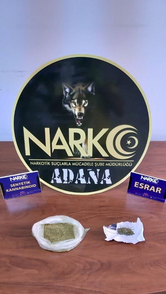 Evlerinde Bonzai Ve Esrar Bulunan Kardeşler Gözaltına Alındı