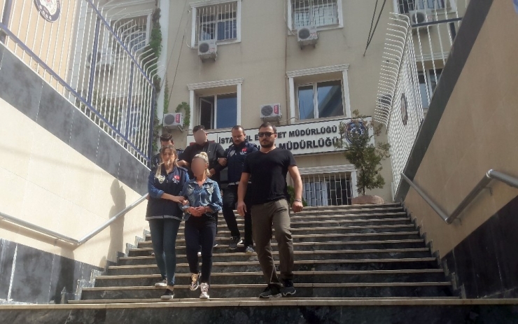 Azeri İş Adamına Ellerindeki Görüntülerle Şantaj Yapan Şahıslar Yakalandı