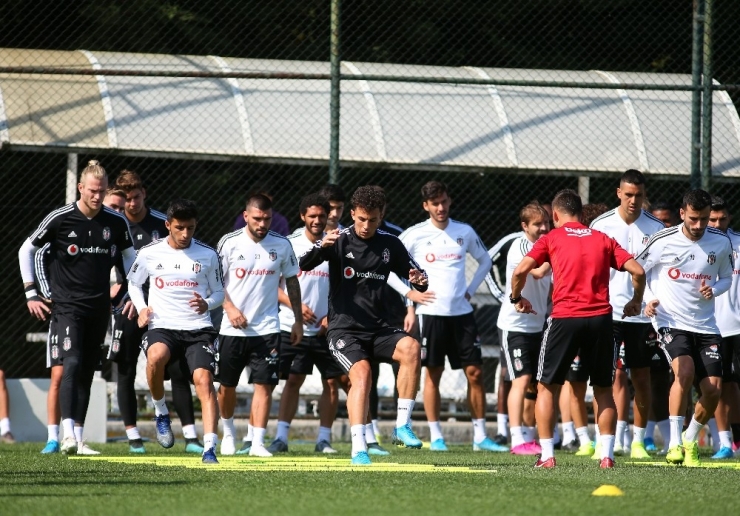 Beşiktaş Kondisyon Ve Taktik Çalıştı