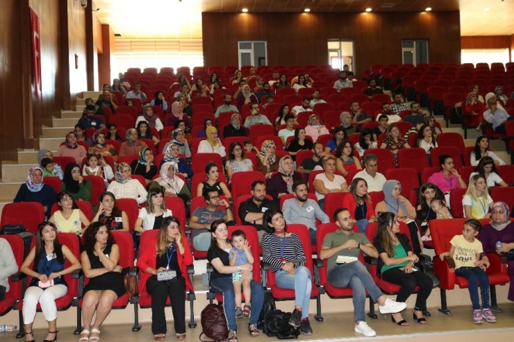 Özel Çocuklar İçin Eğitimde Erken Müdahale Ve Doğal Öğretim Semineri Gerçekleştirildi