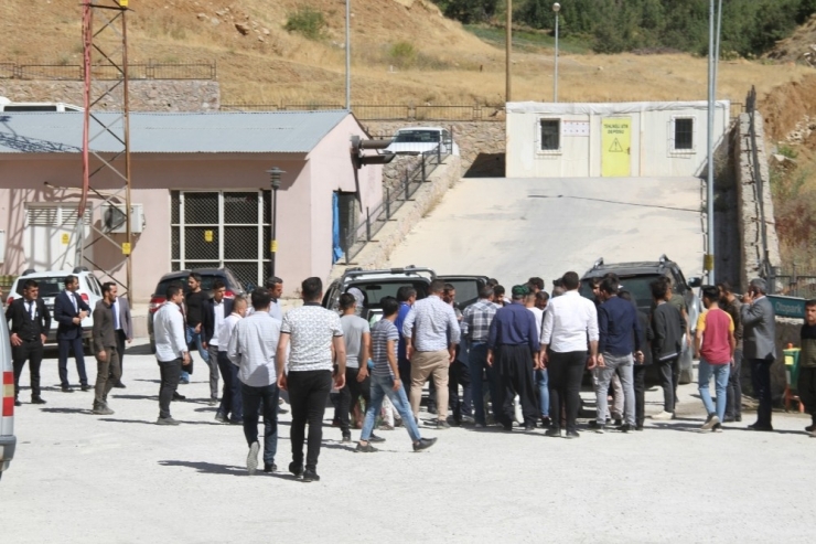 Öğrenci Servisi Devrildi: 6 Yaralı