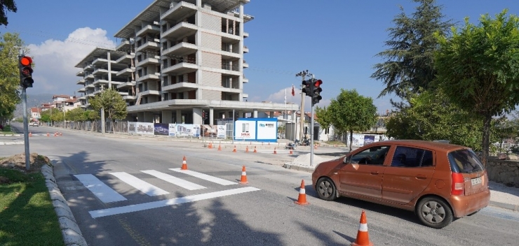 Kaza Kavşağına Sinyalizasyon Sistemi