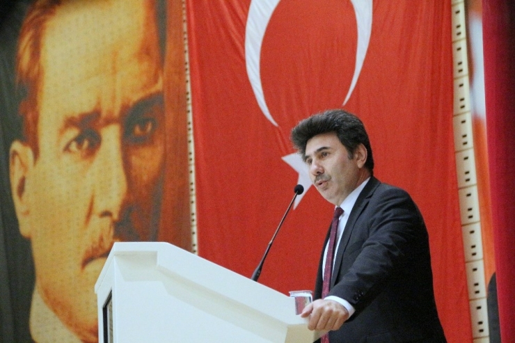 Yeni Öğrenciler İçin Oryantasyon Eğitimi