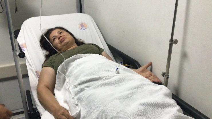 Kadın Öğretmene Veliden Darp