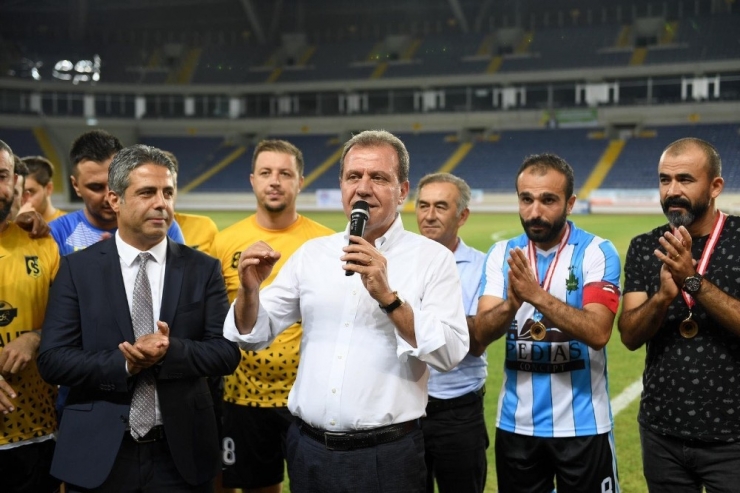 Süper Kupa Emirler’in