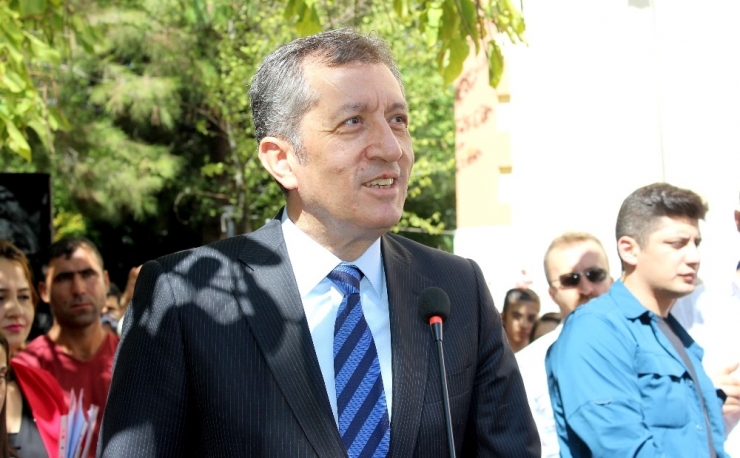Milli Eğitim Bakanı Selçuk: “Eğitim Kalitesinin Yükselmesiyle Ekonominin Ve Demokrasinin Yükseldiğini Göstermek İstiyoruz”