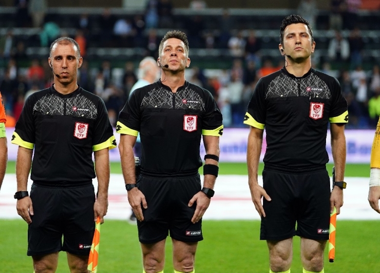 Süper Lig: M.başakşehir: 0 - Ç.rizespor: 0 (Maç Devam Ediyor)