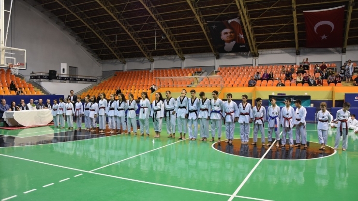 Tekvando Kuşak Sınavı Nefes Kesti