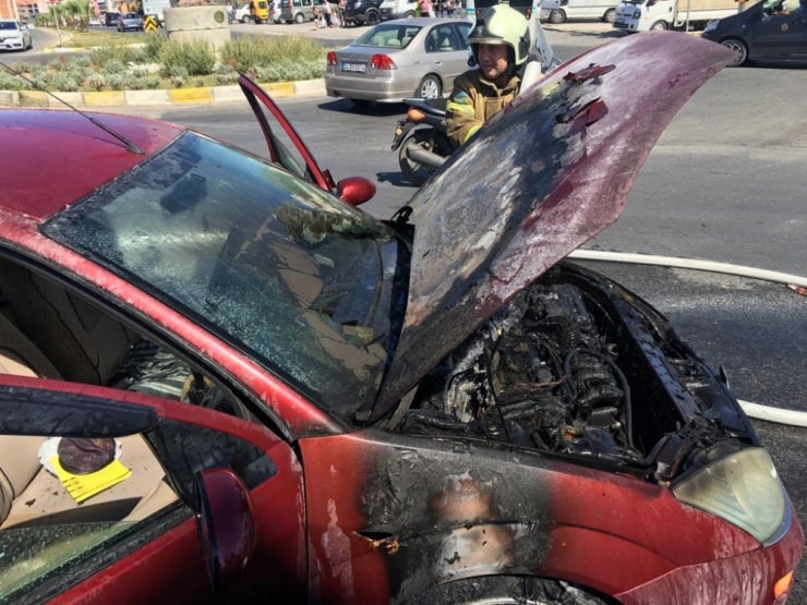 Kaçıran Benzin Hortumu Aracı Yaktı