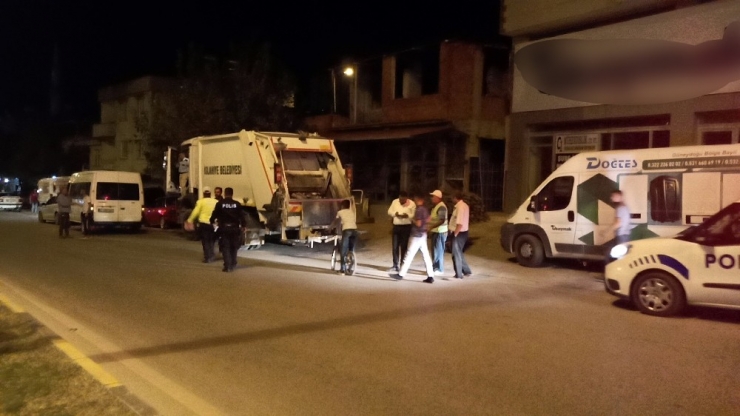 Yaya Geçidinde Yavaşlamayan Minibüs Çocuğa Çarptı