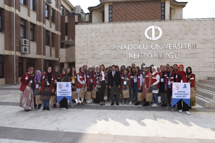 Damla Gönüllüleri’nden Anadolu Üniversitesi’ne Ziyaret