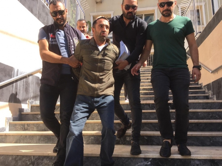 İki Kardeşe Kurşun Yağdıran, Birini Öldüren Zanlıdan Adliye Yolunda Şoke Eden Sözler