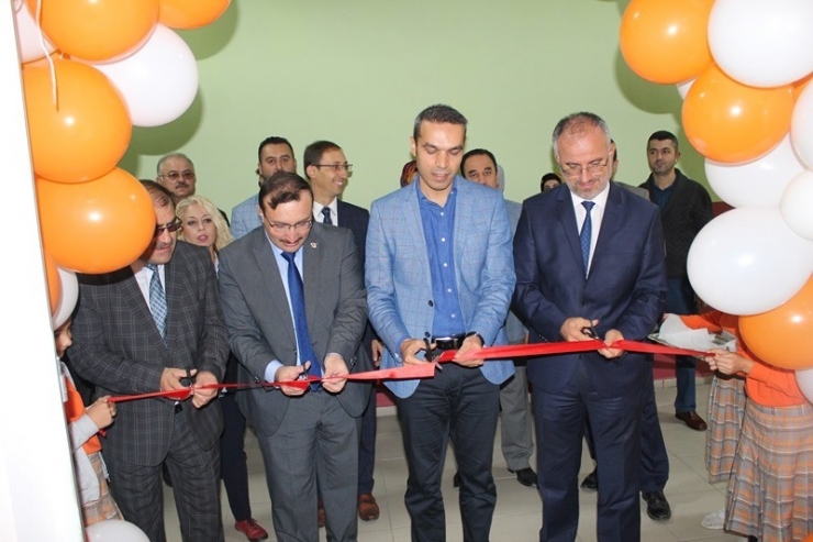 Konferans Salonu Törenle Hizmete Açıldı