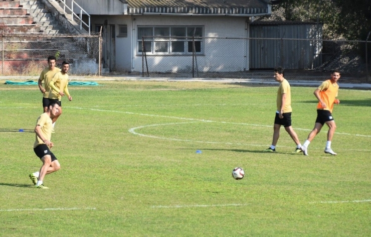 Aliağaspor Fk, Ayvalıkgücü Belediyespor’u Ağırlayacak