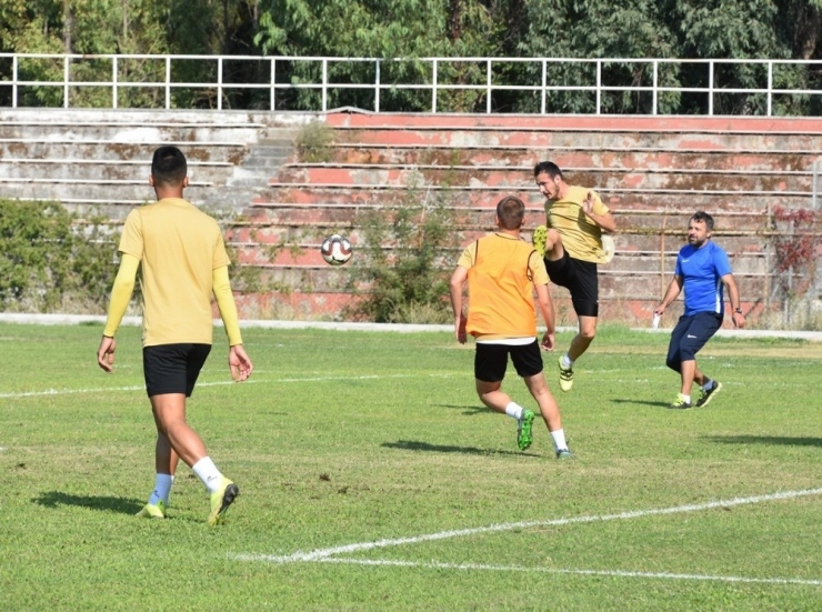 Aliağaspor Fk, Ayvalıkgücü Belediyespor’u Ağırlayacak