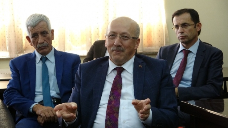 Ticaret Bakan Yardımcısı Uçarmak: “Beklentimiz, Yılsonuna Doğru, Bu Duraklamanın Artı Büyümeye Doğru Geçeceği Yönünde”