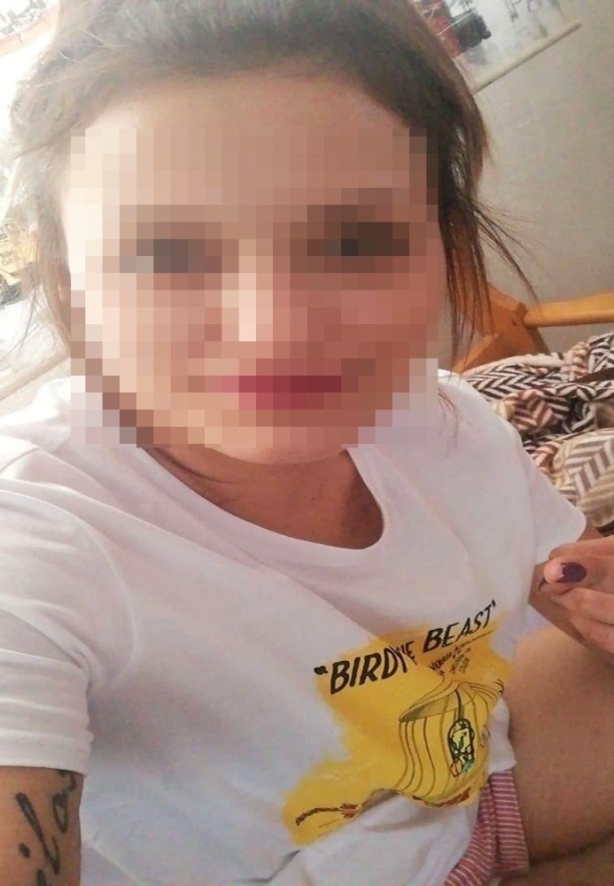 Maskeli Saldırganlar 2 Kadını Silahla Yaraladı