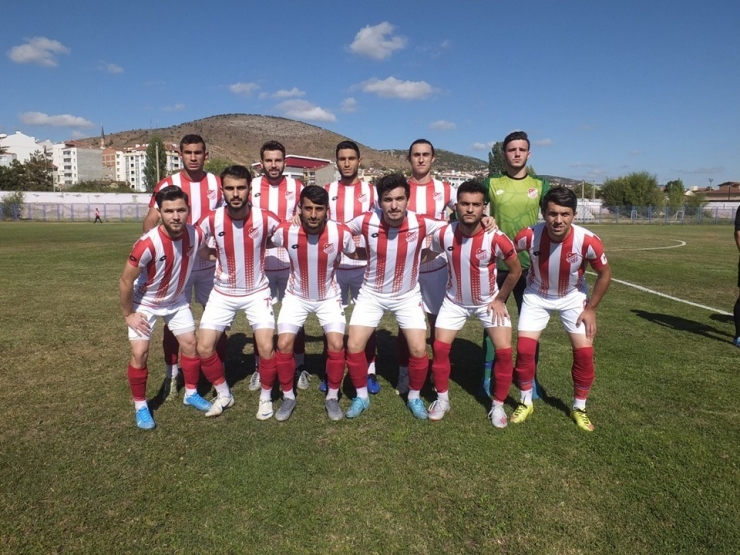 Bilecikspor Deplasmanda Rahat Kazandı