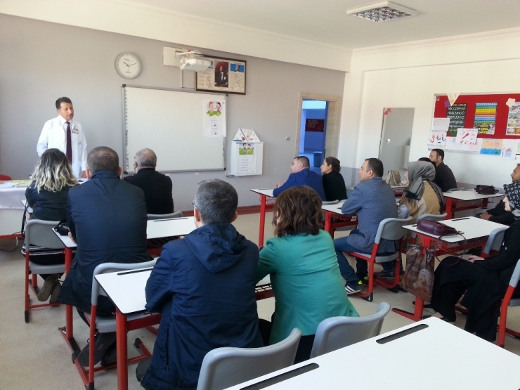 Çözüm Kolejinde Veli Toplantısı