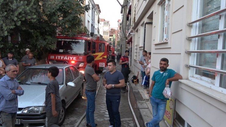 49 Yıllık Muratdede Camisi Alev Alev Yandı