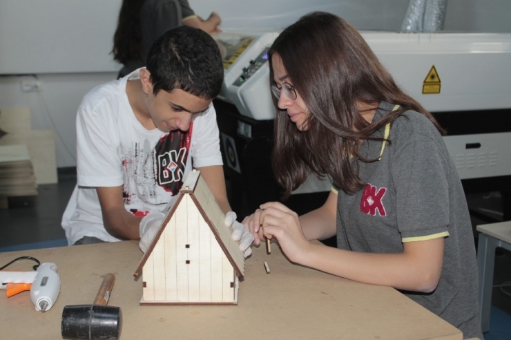 Diyarbakırlı Öğrencilerden Örnek Davranış