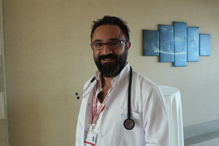 Yürüyüşle Kalbinizi Koruyun, Sigara Ve Alkolü Bırakıp Hastalığı 2,5 Kat Azaltın