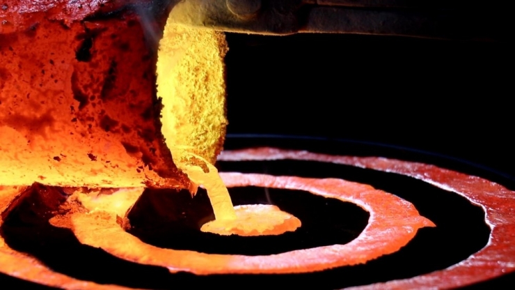 Evlerdeki Eski Musluk Ve Bataryalar Zile Dönüşüyor