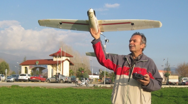 Ödemişli Yamaç Paraşütçüsü Hayatını Kaybetti