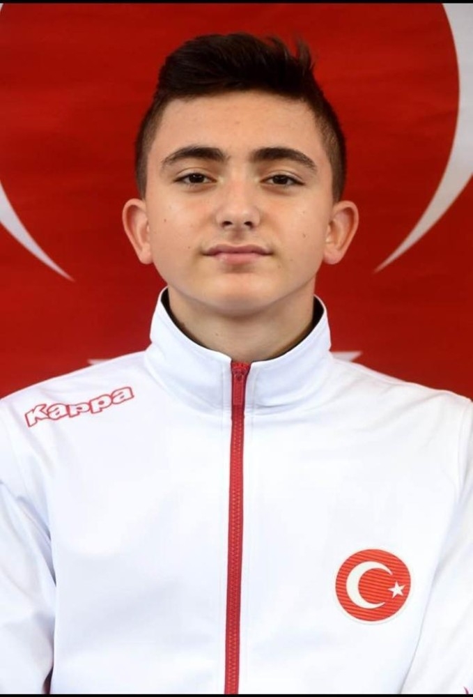 Sakarya Büyükşehir’li Sporcu Milli Takım Kadrosu’na Katıldı