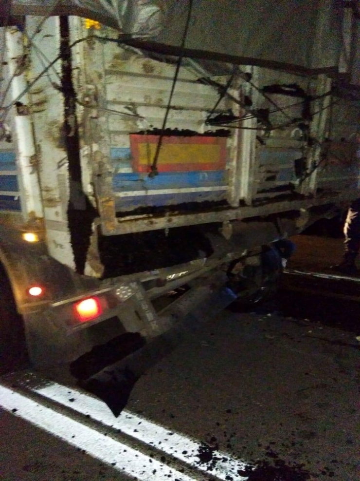 Sinop’ta İki Kamyon Çarpıştı: 1 Yaralı