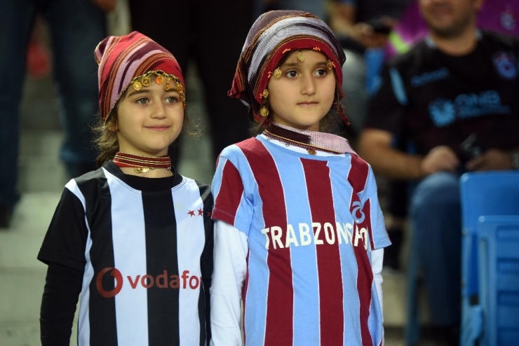 Süper Lig: Trabzonspor: 0 - Beşiktaş: 0 (Maç Devam Ediyor)