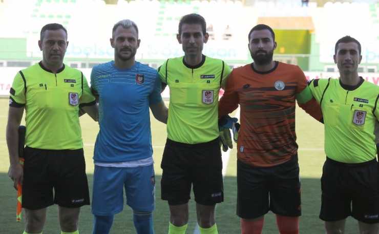 Tff 2. Lig: Sivas Belediyespor: 3 - Uşakspor: 2