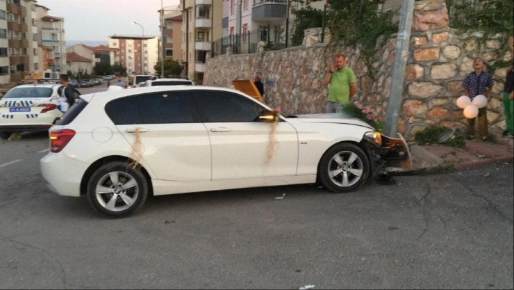 Süslediği Aracın Üzerine "Beni Affet Ben Öküzüm" Yazdı, Sonu Hastanede Bitti