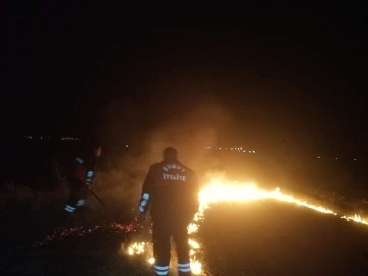 Şuhut’ta Anız Yangını