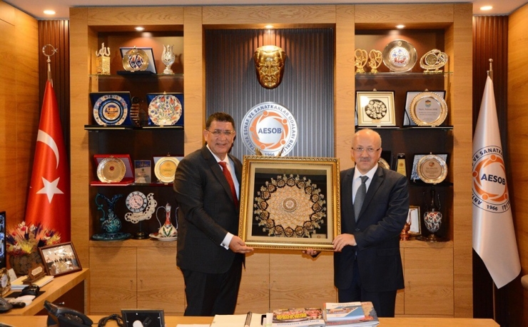 Ticaret Bakan Yardımcısı Uçarmak: “6585 Sayılı Perakende Ticaretin Düzenlenmesi Hakkında Kanun’da Yeni Düzenlemeler Yolda”