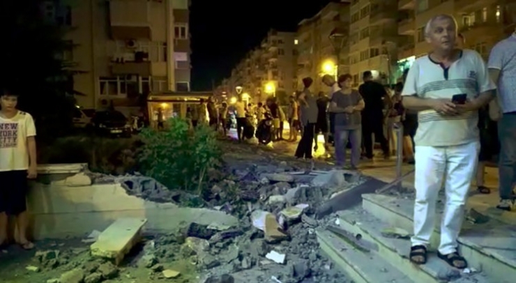 Antalya’da Kaza Yapan Alkollü Sürücü Ortalığı Birbirine Kattı