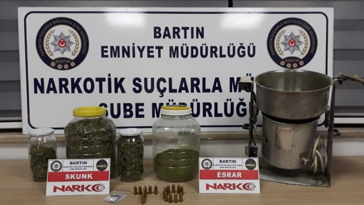 Uyuşturucu Ticareti Yaptığı İddia Edilen Şahıs Tutuklandı