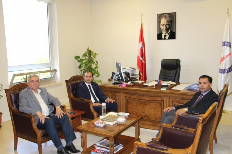 Başkan Akağaç: "Dumlupınar Meslek Yüksekokulu Önümüzdeki Yıl Eğitime Başlayacak"