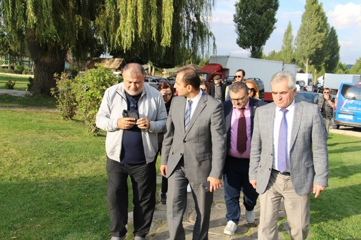 Dumlupınar Şehitliği’nde Bakım Ve Onarımın Çalışmaları Yapılacak