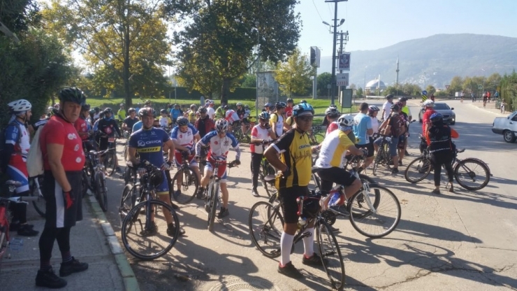 Sağlıklı Kalp İçin 30 Kilometre Pedal Çevirdiler