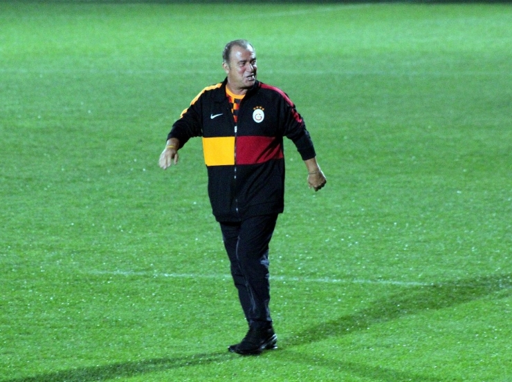 Galatasaray, Psg Maçına Hazır