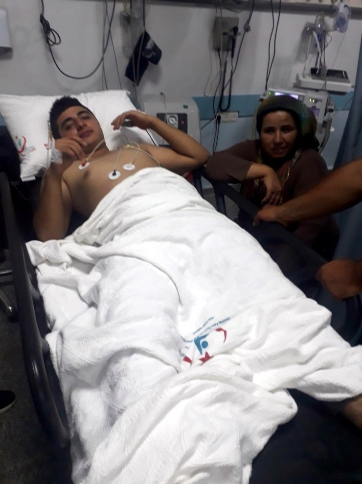 Damda Uyuyan Genç Kanlar İçerisinde Uyandı