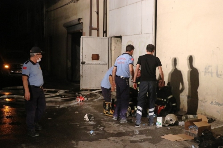 İplik Atölyesinde Çıkan Yangın Söndürüldü