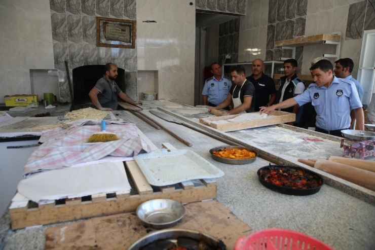 Haliliye Belediyesi İşgal Ve Hijyen Denetimlerini Devam Ettiriyor