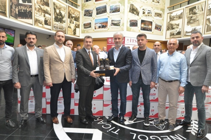 İtso’dan Eğitime Destek