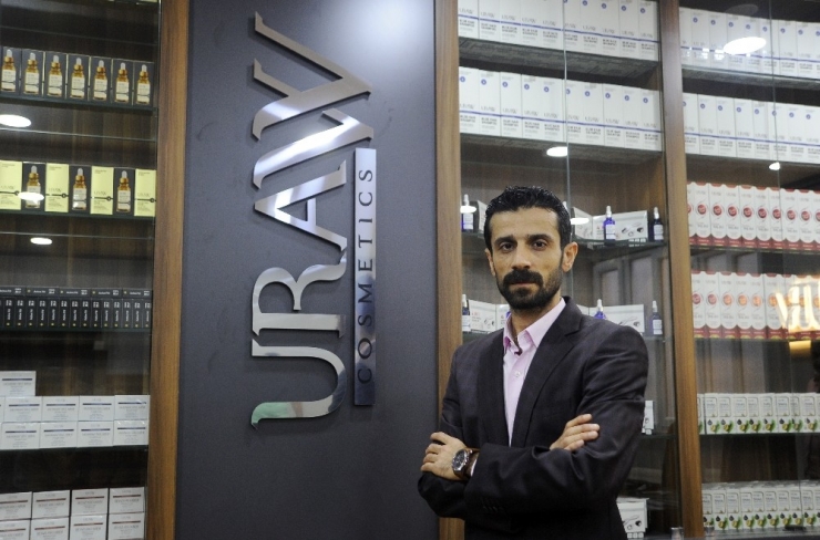 ’’Kozmetiğe Kadınlar Aylık Ortalama 200-210 Tl, Erkekler İse 70-100 Tl Arasında Para Harcıyor’’